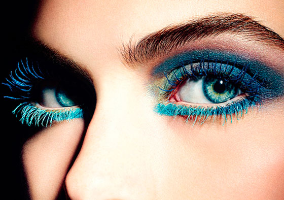 синий макияж глаз